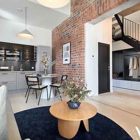 High Ceiling Loft With Its Own Backyard And A Terrace Διαμέρισμα Ταλίν Εξωτερικό φωτογραφία