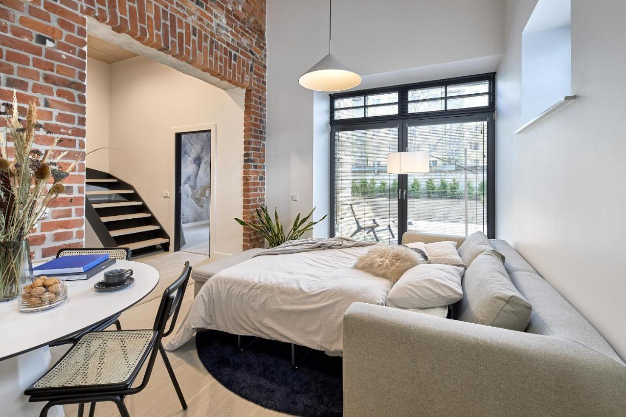 High Ceiling Loft With Its Own Backyard And A Terrace Διαμέρισμα Ταλίν Εξωτερικό φωτογραφία