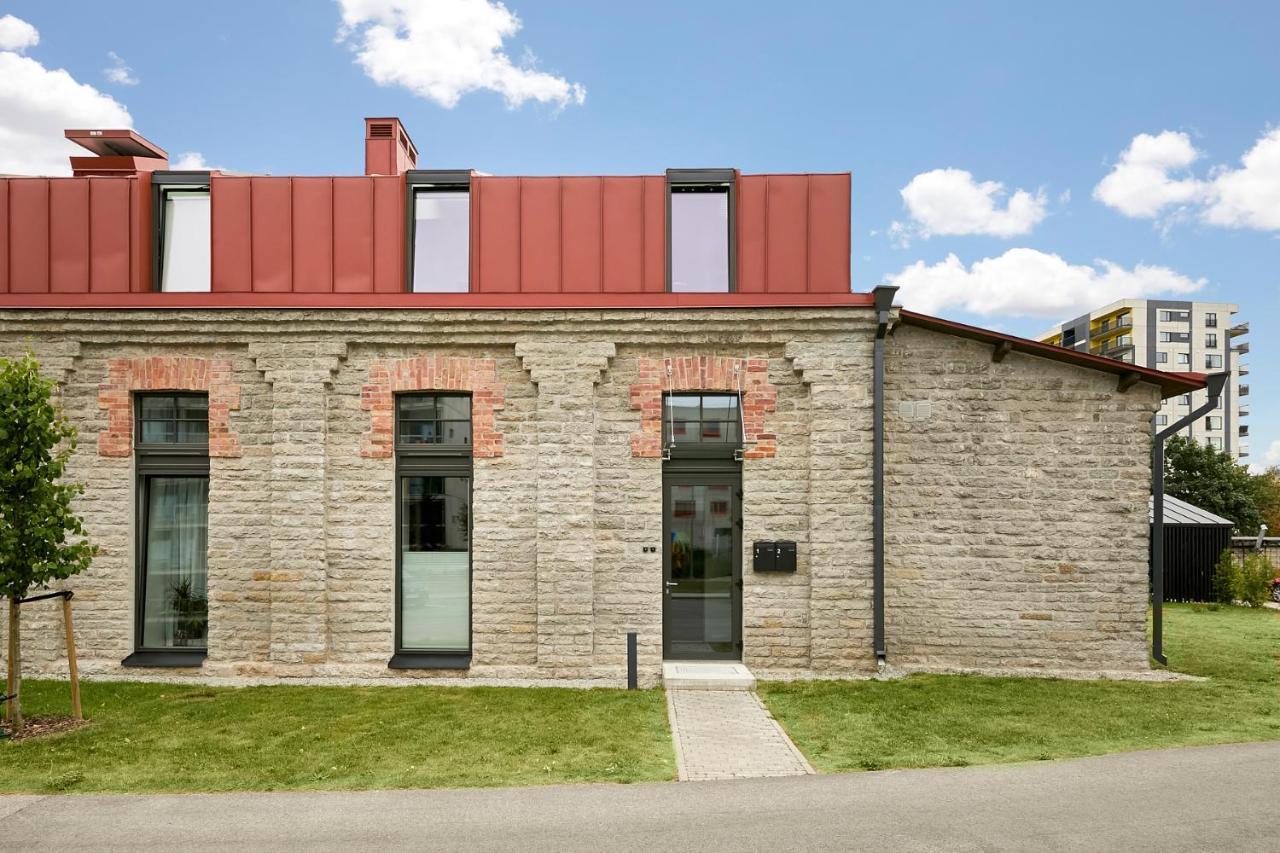 High Ceiling Loft With Its Own Backyard And A Terrace Διαμέρισμα Ταλίν Εξωτερικό φωτογραφία