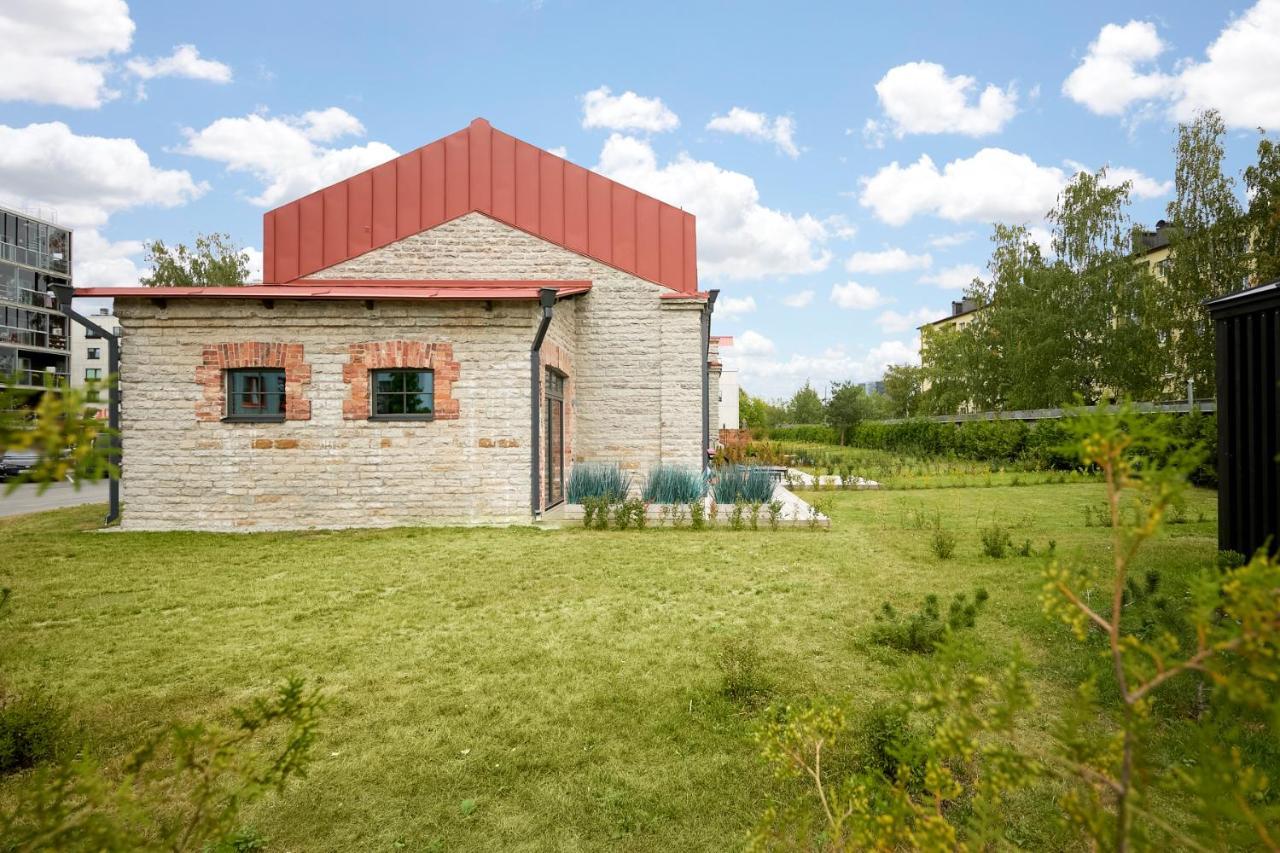 High Ceiling Loft With Its Own Backyard And A Terrace Διαμέρισμα Ταλίν Εξωτερικό φωτογραφία